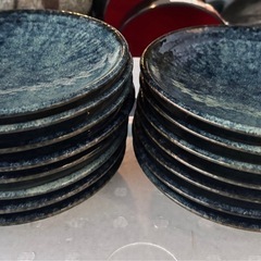 深い青色　おしゃれ　取り皿　丸皿　セット　まとめ売り　高級感　和皿　和食器の画像