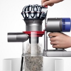 🌀【無料】Dyson V8 Fluffy 差し上げます✨（スタンド付き）の画像