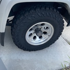 タイヤ　　265/75r16  MTの画像