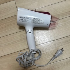 ドライヤーの画像