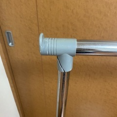 ハンガーラックの画像
