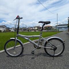 折り畳み自転車20インチの画像