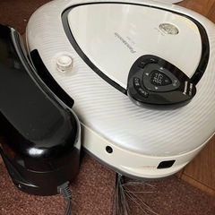 【ジャンク品】Panasonic お掃除ロボットルーロの画像