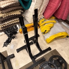 筋トレ用品　ベンチプレスやぶら下がり健康のやつの画像
