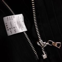 新品近い【Ｔ.Ｓ.Ｕ 】ジップアップ トップス　サイズM　ショート丈　ブラックの画像