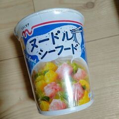 食品　インスタントラーメン等3点の画像