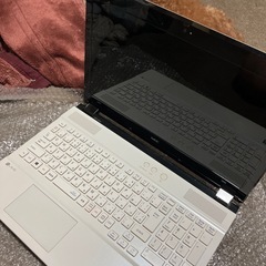 LAVIEノートパソコンの画像