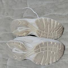 22.5cmスニーカー(ブーツのおまけ）②の画像