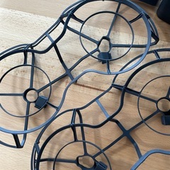 DJI Mavic ドローン 本体と付属品の画像