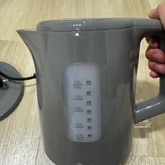 電気ケトルの画像