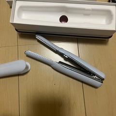 Refa ヘアアイロンの画像