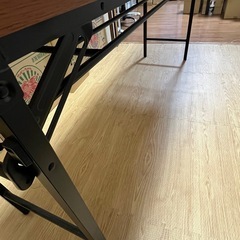 折りたたみ長テーブル2個の画像