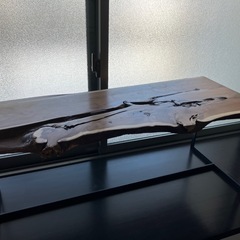 一枚板のローテーブルの画像