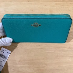 コーチ　ファスナー付長財布ターコイズブルーC②【新品未使用】の画像