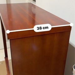 美品⭐️木製食器棚の画像