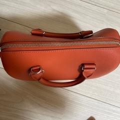 ユニクロ ハンドバッグの画像