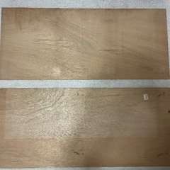 【無料】木の板 譲ります（縦45cm×横103cm×厚さ5cm）の画像