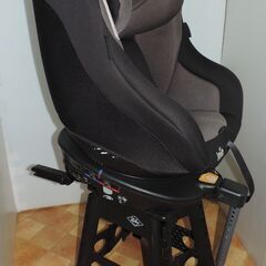 ベビー・子供用品買取販売キッズモール湘南/綺麗/joieアイ・アーク３６０°/新生児～４歳頃/ISO FIX対応/洗濯済の画像