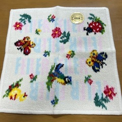 新品★やわらかタオルハンカチ★FEILERの画像