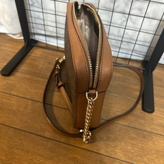 マイケルコース　JET SET ITEM クロスボディ ラージ  の画像