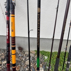 投げ釣竿2本船釣り竿2本鮭ウキルアー用ロッド1本オマケありの画像