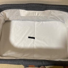ベビーベッドの画像
