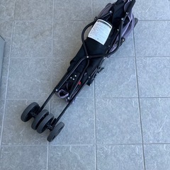 シンセーインターナショナル　ベビーカー　3.8kg
の画像