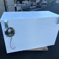 ■中古品 パナソニック チェストフリーザー SCR-RH36VA 362L 2019年 冷凍ストッカー 動作問題なし■の画像