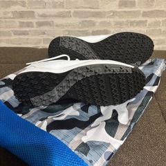 ゴルフシューズ25.5　adidas の画像