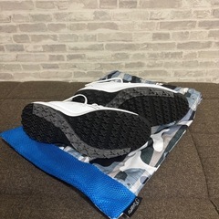 ゴルフシューズ25.5　adidas の画像