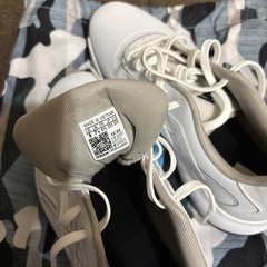 ゴルフシューズ25.5　adidas の画像