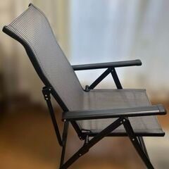 リクライニングチェア 折りたたみ式 ひじ掛け付きの画像