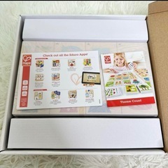 【新品未使用】HAPE 知育玩具 カードゲーム 2点セットの画像