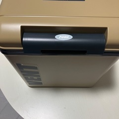 未使用　クーラーボックス　5.7リットルの画像