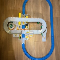 プラレール　カンカン踏切セットの画像