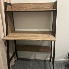 オシャレデスクの画像