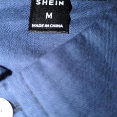 再投稿！SHEIN ネイビー半袖シャツの画像