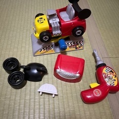 ミッキーアンドロードレーサー　車のおもちゃの画像