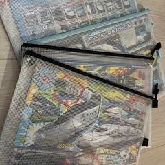 プラレール パズル 4枚セットの画像