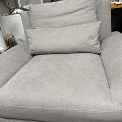 ソファの画像