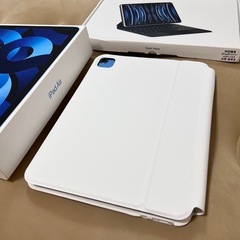 iPad Air M1チップ　Magneticキーボードセットの画像