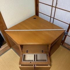テレビ用ラックの画像