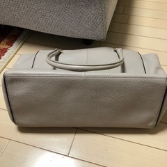 Kate spadeのバッグの画像