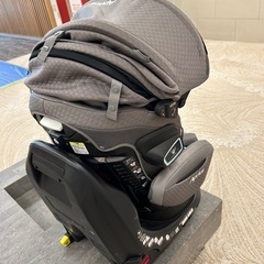 フラディア グロウ ISOFIX 360°セーフティー プレミアムの画像