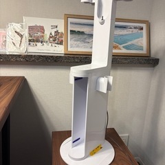 ダイソン公式スタンド&各種ツールの画像