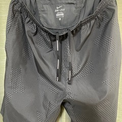 ナイキ NIKE ランニングショートパンツ メンズ　サイズL 黒の画像