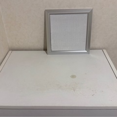 ニトリ　扉付き３段カラーボックスの画像