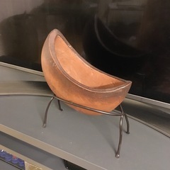 三日月のオブジェの画像