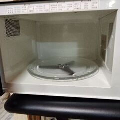 【庫内キレイ!まだまだ使えます!】NEC電子レンジの画像