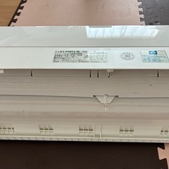 シャープ　プラズマクラスターP-Fシリーズルームエアコン　2022年製　AY-P56F3-W 純正リモコンつきの画像